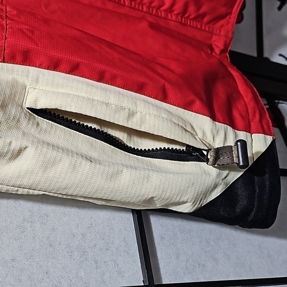 Obermeyer Hooded Jacket Size 12 - Picture 4 of 9